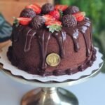 Bolos Vulcão de Chocolate com Morango